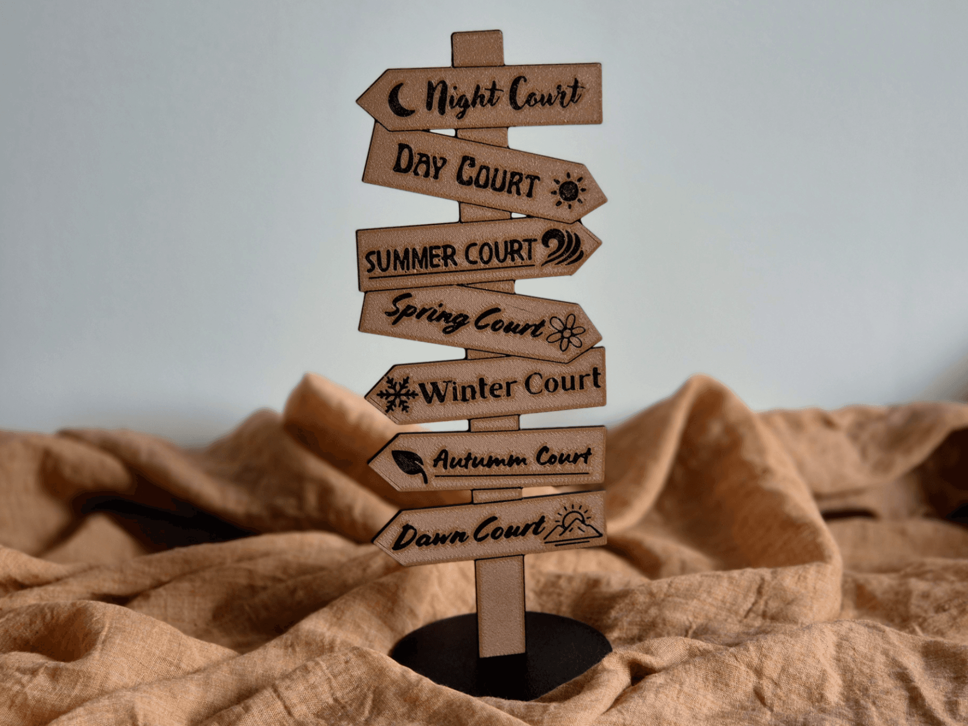 ACOTAR Bookshelf Sign Decor