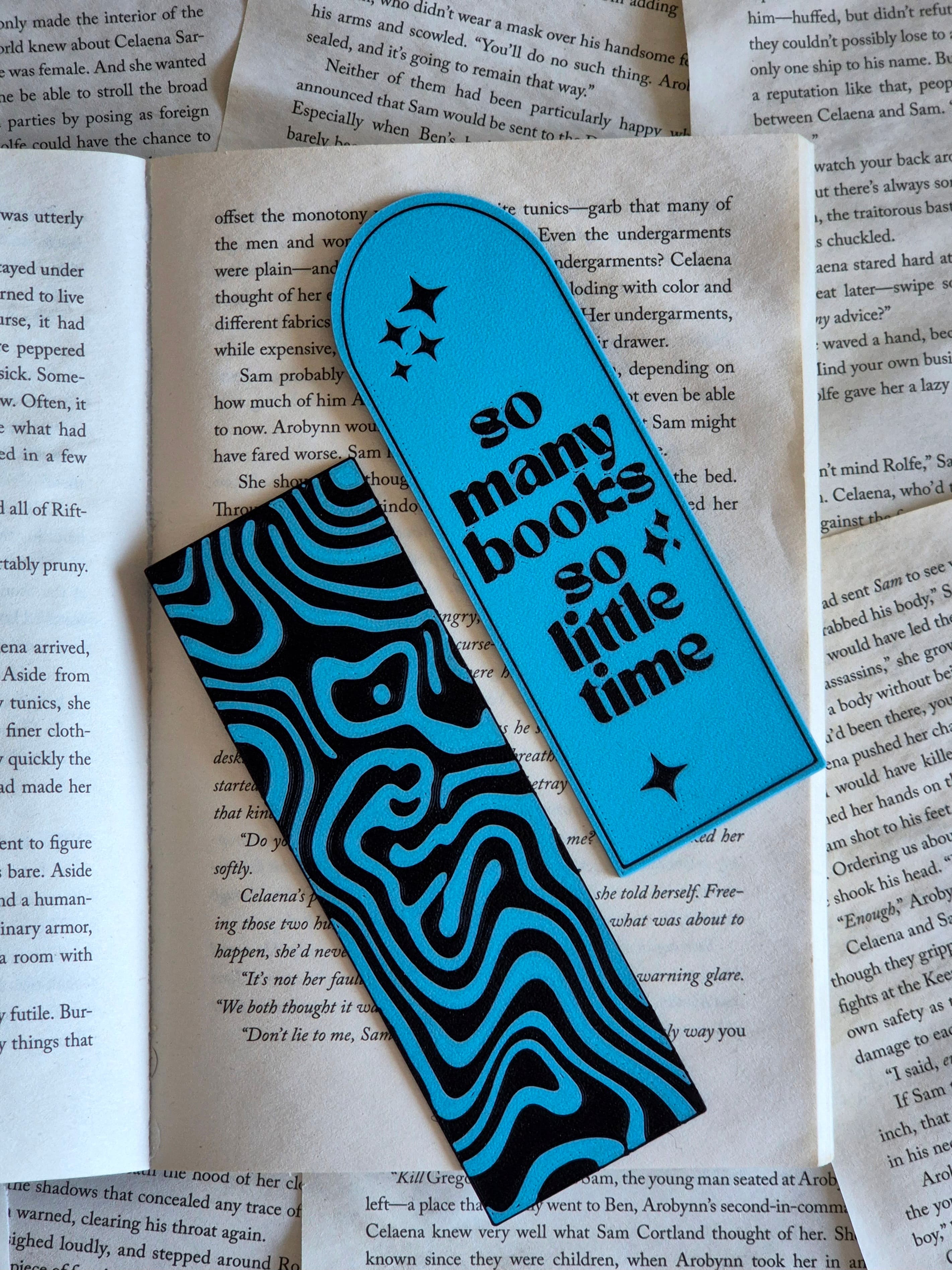 Cool Wavy Bookmark, gallery image 4