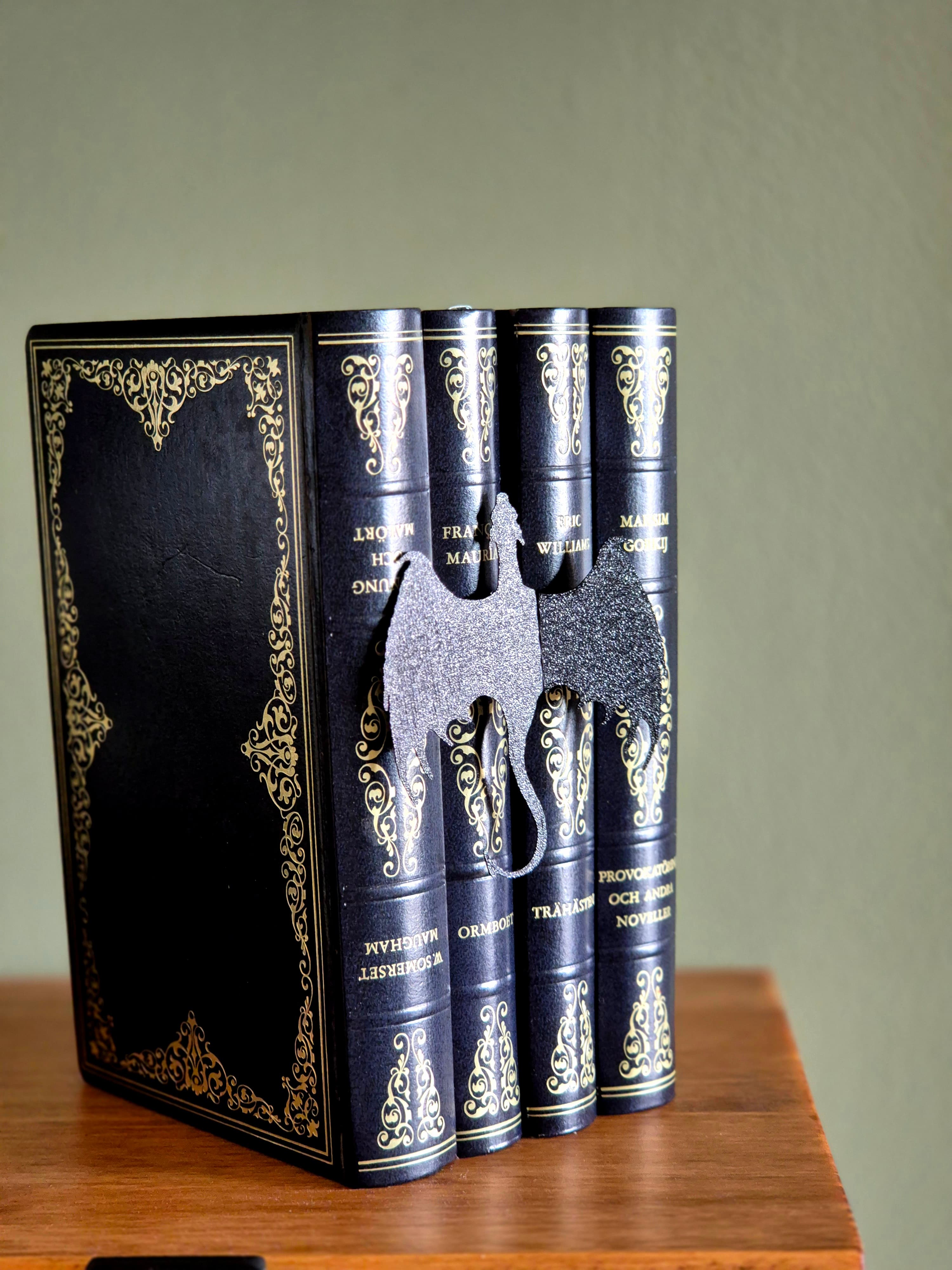 Dragon Bookmark Bookshelf Decor, gallery image 3