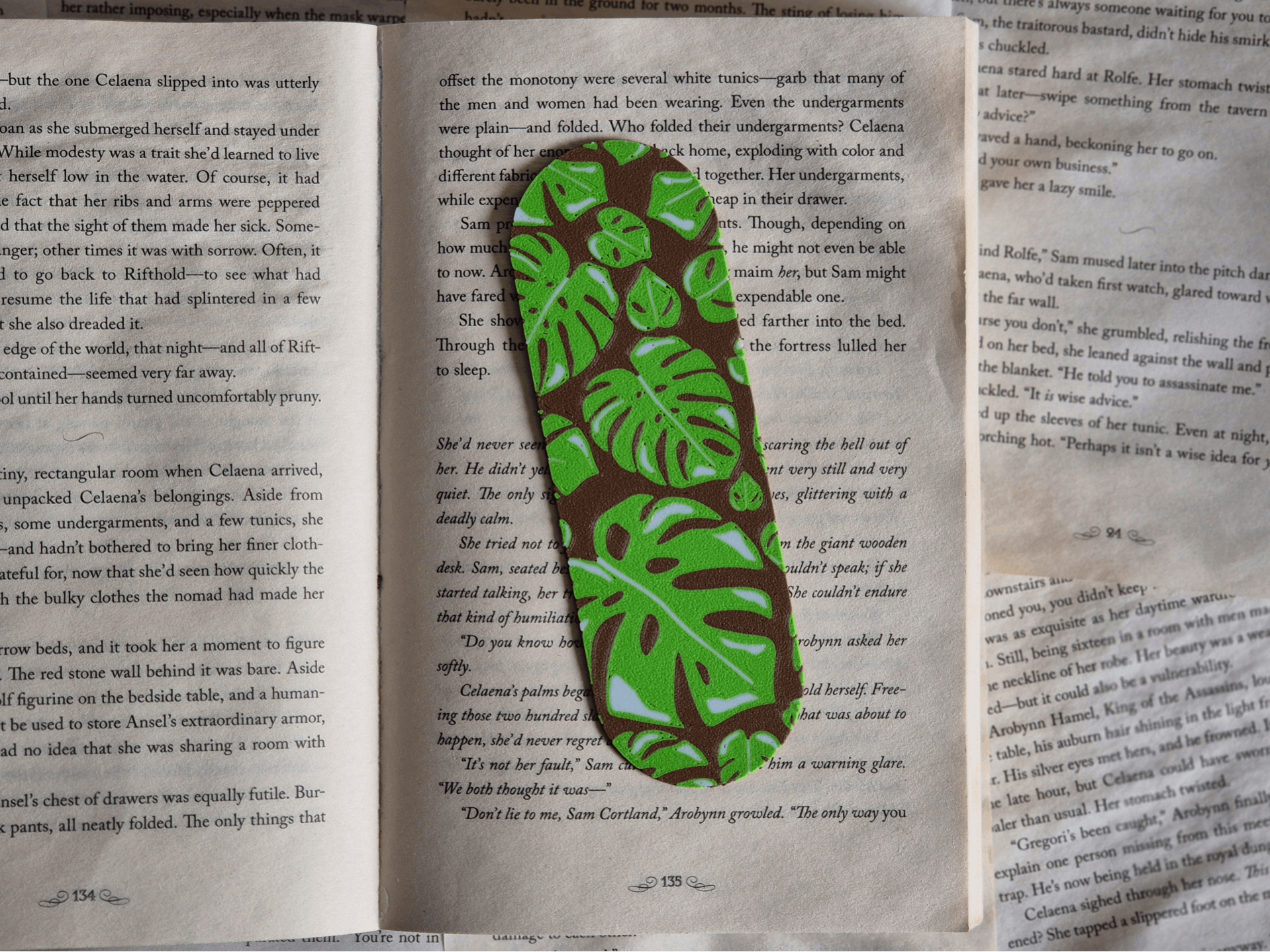 Monstera Bookmark Plants