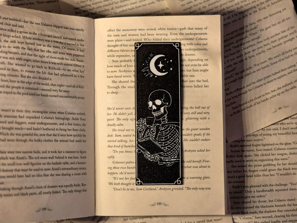 Skeleton Bookmark