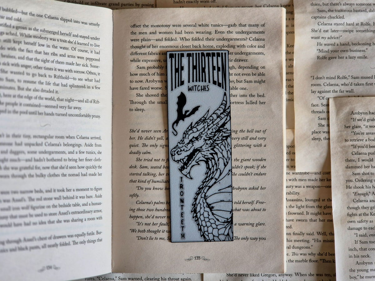 Throne of Glass Bookmark Dragon