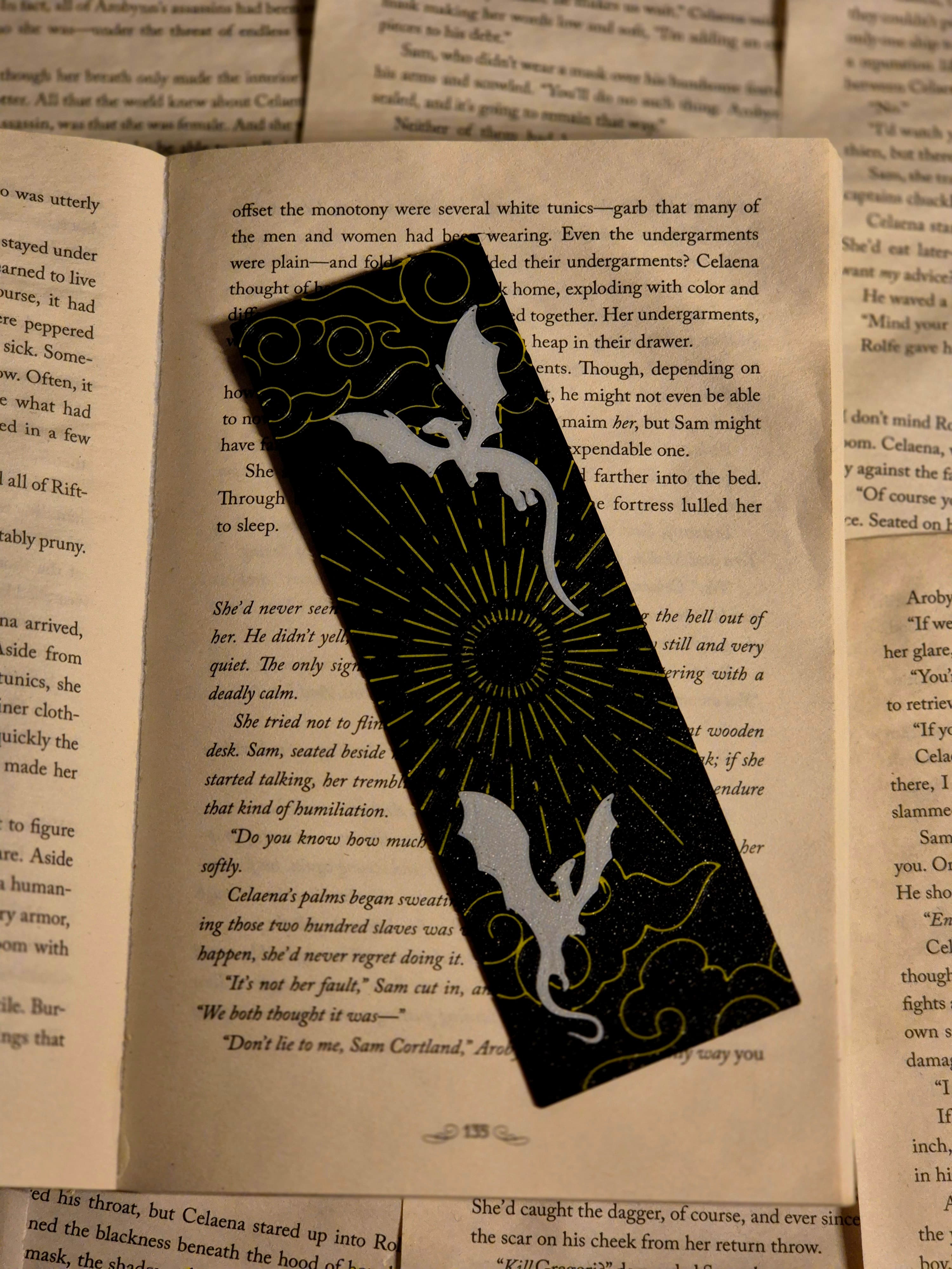 Dragon Bookmark Fourth Wing, gallery image 2