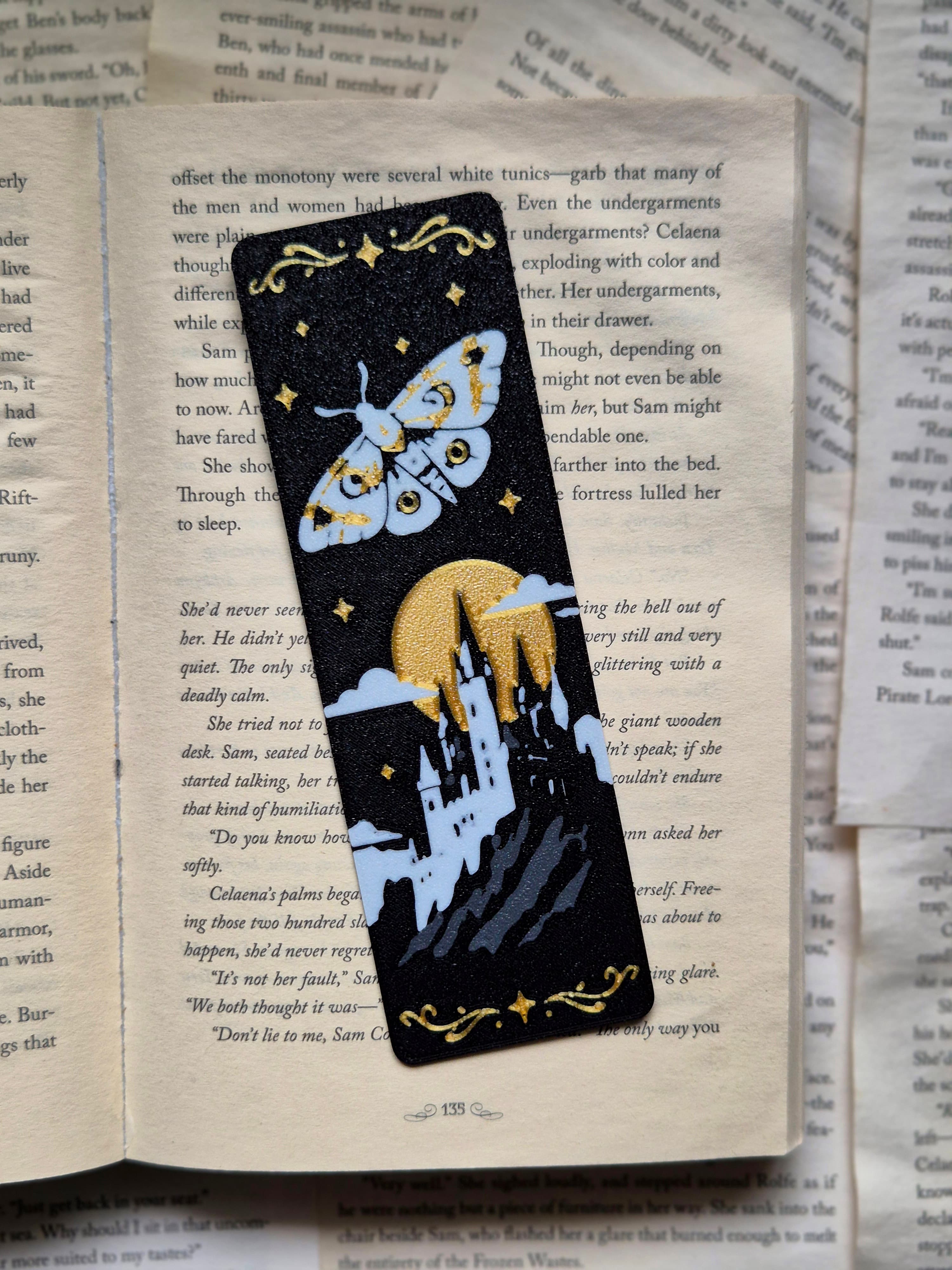Gothic Knight Bookmark Fantasy, gallery image 3