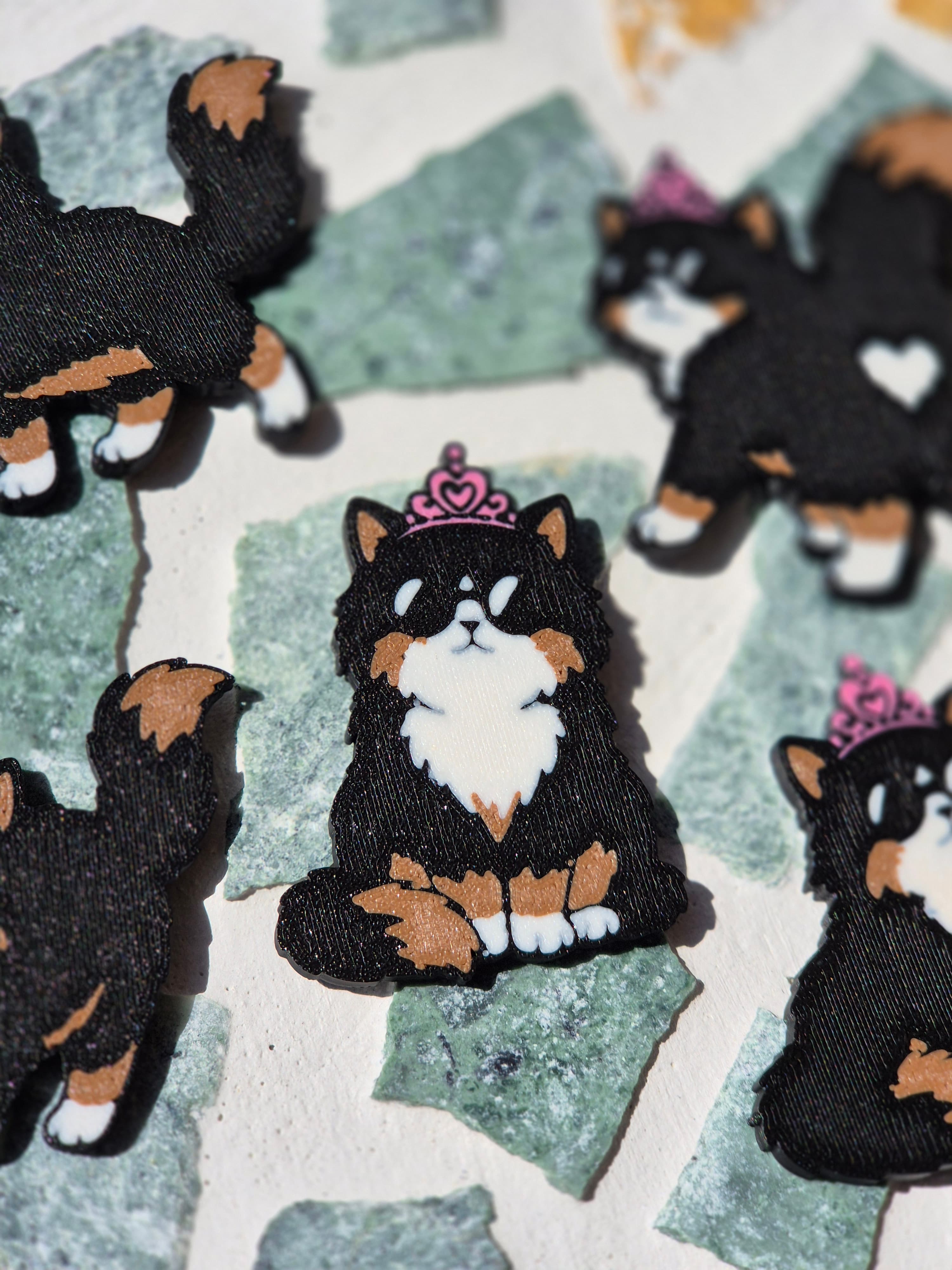 Princess Donut Magnet / Pins Dungeon Crawler Carl, gallery image 5